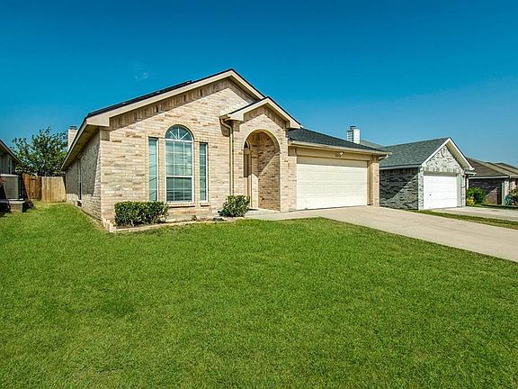 2nd image of 1214 Varacruz Dr