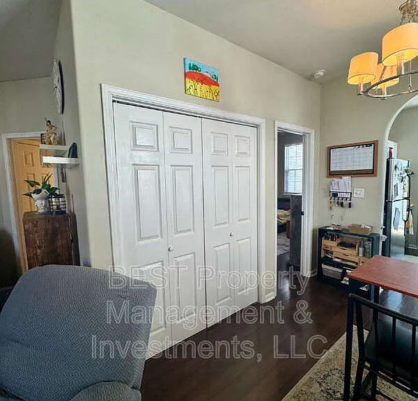8130 Kings Creek Dr — Photo 8