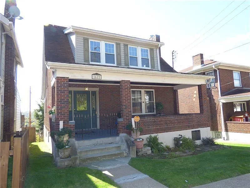 1622 Cedar Ave photo 1