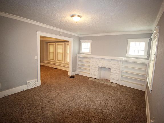 3rd image of 3417 College Ave