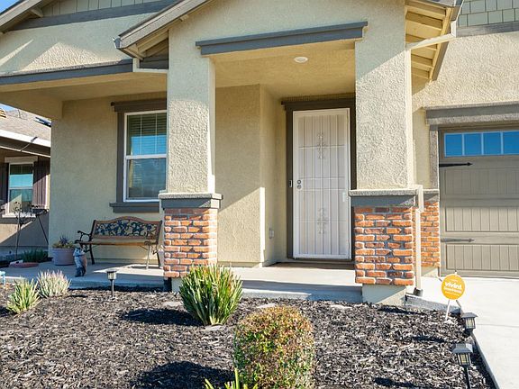 4th image of 2274 Stars Drive