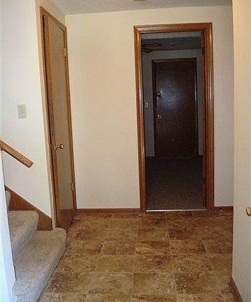 2nd image of 5518 N Oaks Blvd