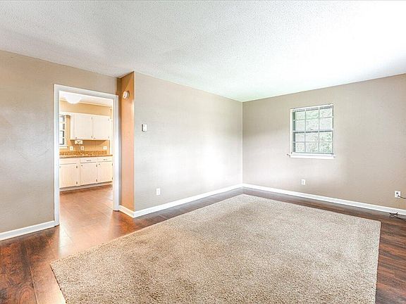 5th image of 172 Bryson Cir