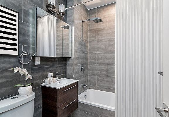 5th image of 921 Washington Ave #730