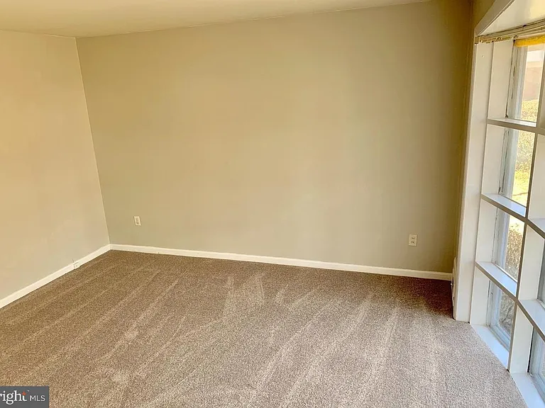 13000 Arctic Ave — Photo 3