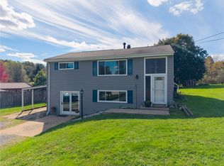 166 Concord Circle Rd, Beaver Falls, PA 15010