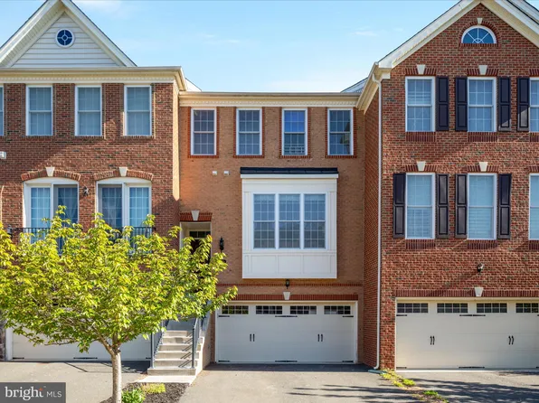 302 Addivon Ter, Purcellville, VA 20132