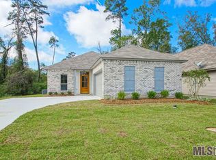 32375 N Moss Dr, Denham Springs, LA 70706