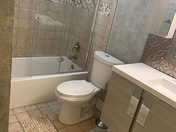 3rd image of 8069 Via De Palmas Ln APT 2
