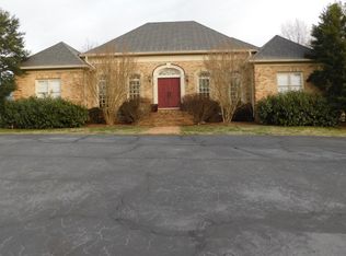 1110 Sequoya Trl, Columbia, TN 38401