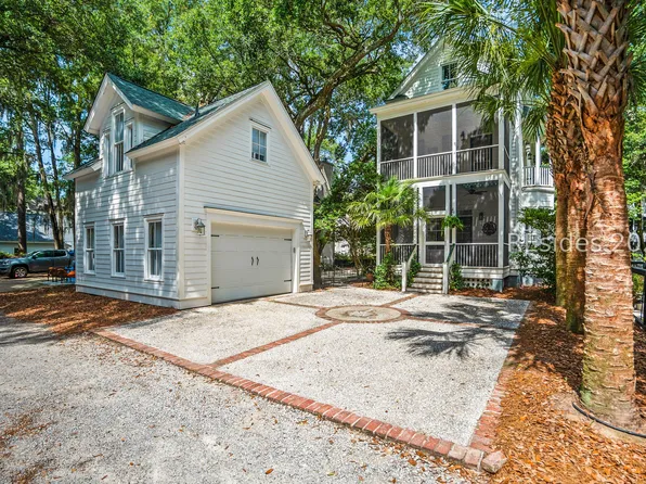 119 Bartram Dr, Beaufort, SC 29902