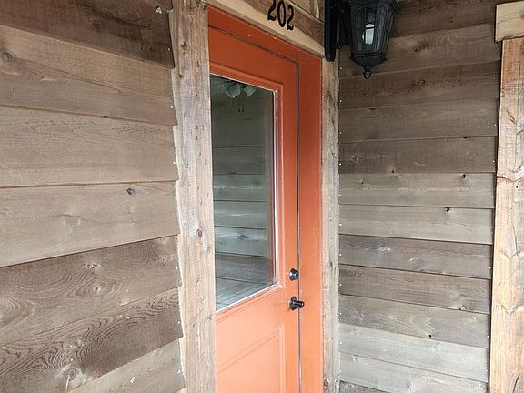 5th image of 816 Palmer St #202