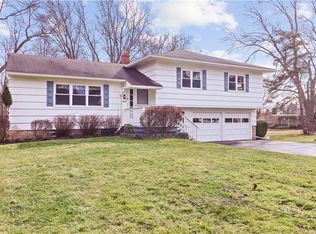 1840 Middle Rd, Rush, NY 14543