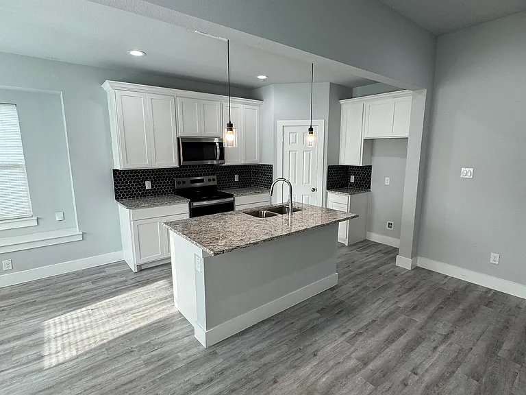 3115 Prairie Ave — Photo 9