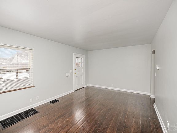 2nd image of 5754 Wintrop Ave