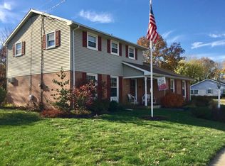 140 N Laurel St, Manheim, PA 17545