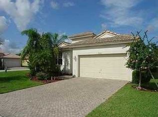 5300 NW 122nd Dr, Coral Springs, FL 33076