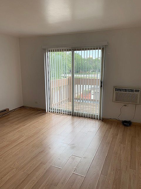 1st image of 22508 Jackson Ct APT 1F