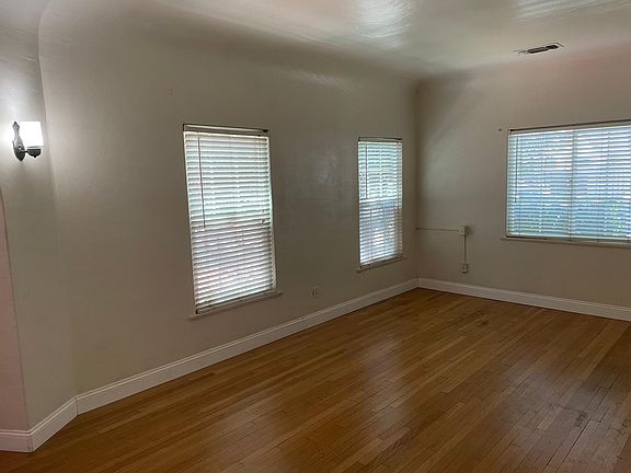 3rd image of 12 E Highland Ave #12