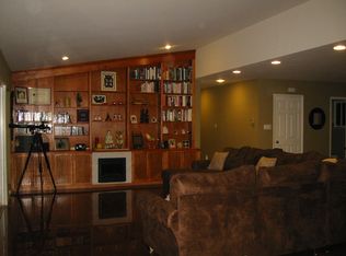 186 Shoreview Ave, Pacifica, CA 94044