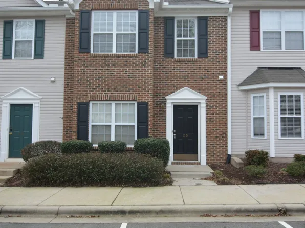 25 Edgebrook Cir, Durham, NC 27703
