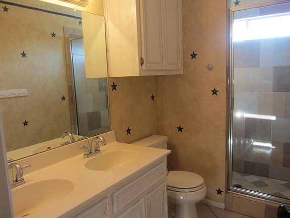 5th image of 118 Ashford Dr