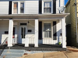 111 S Charles St, Red Lion, PA 17356