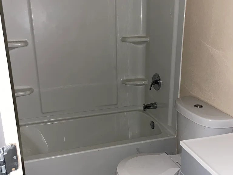 521-523 Homewood Pl #521 — Photo 3