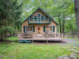 364 Brier Crest Rd, Blakeslee, PA 18610