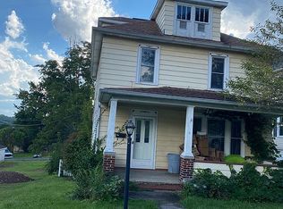906 Grove Ave, Windber, PA 15963