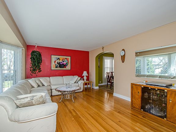2nd image of 5119 N Merrimac Ave