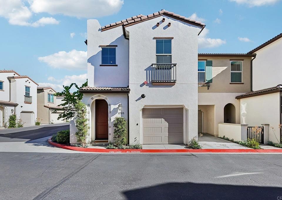 1st image of 1705 Valley Oak Way