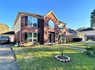 834 Island Meadow Ct, Houston, TX 77062
