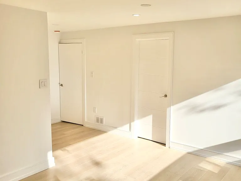 81 Bolton Ave #1 — Photo 3