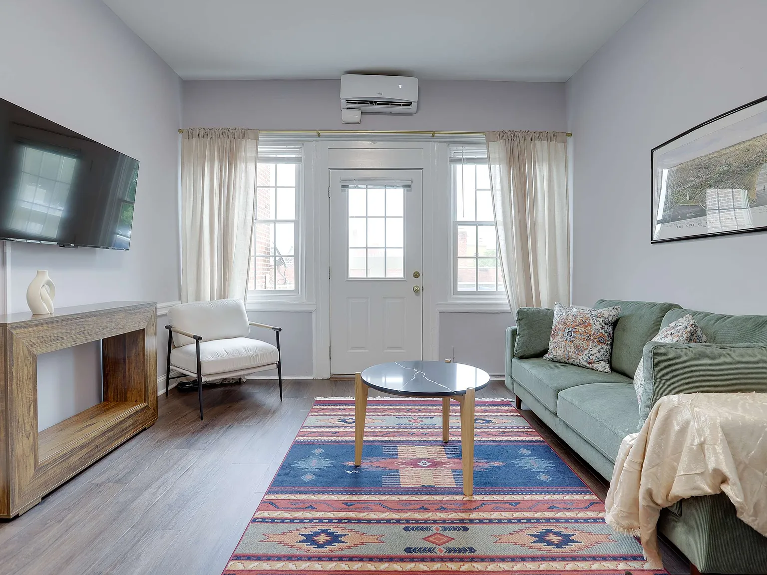 1 bed, 545 sqft, $4,050 — Photo 4