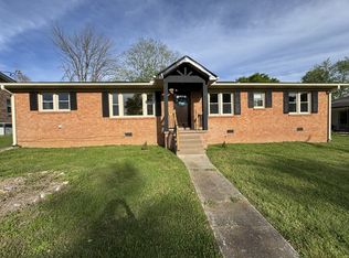 129 Terry Ave, Fayetteville, TN 37334