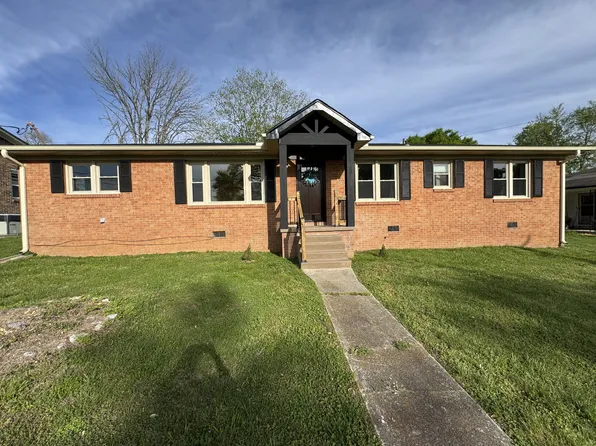 129 Terry Ave, Fayetteville, TN 37334
