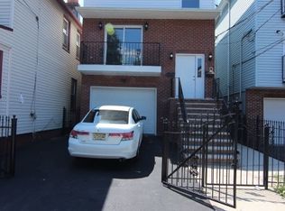 108 Oraton St, Newark, NJ 07104
