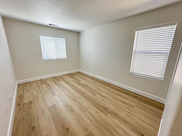 27712 Mahogany Row — Photo 17