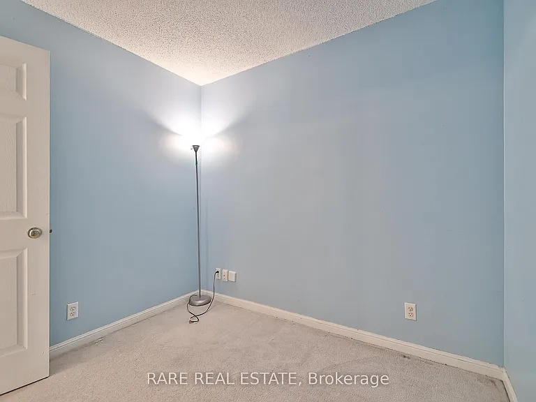 11 Lee Centre Dr #1016 — Photo 22