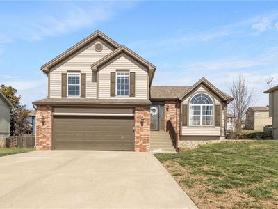 9020 NE 103rd St, Kansas City, MO, 64157