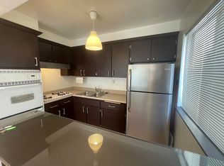 830 S Barrington Ave APT 1, Los Angeles, CA 90049