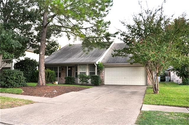 1st image of 10507 Horseshoe Bend Dr