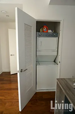 Rented by Living New York | media 12