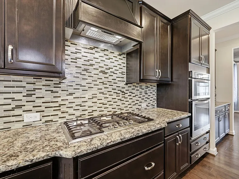304 Atwood Dr — Photo 45