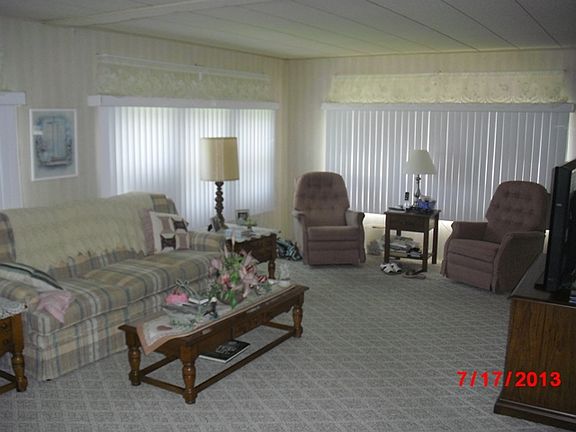 5th image of 575 Tammi Dr