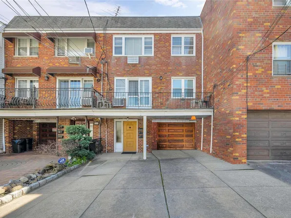 69-18 66th Road, Middle Village, NY 11379