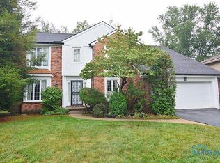 6855 Shooters Hill Rd, Toledo, OH 43617