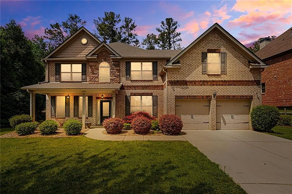 5 bed, 5.5 bath, $3,950 — Photo 2
