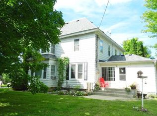 225 2nd St N, Cannon Falls, MN 55009